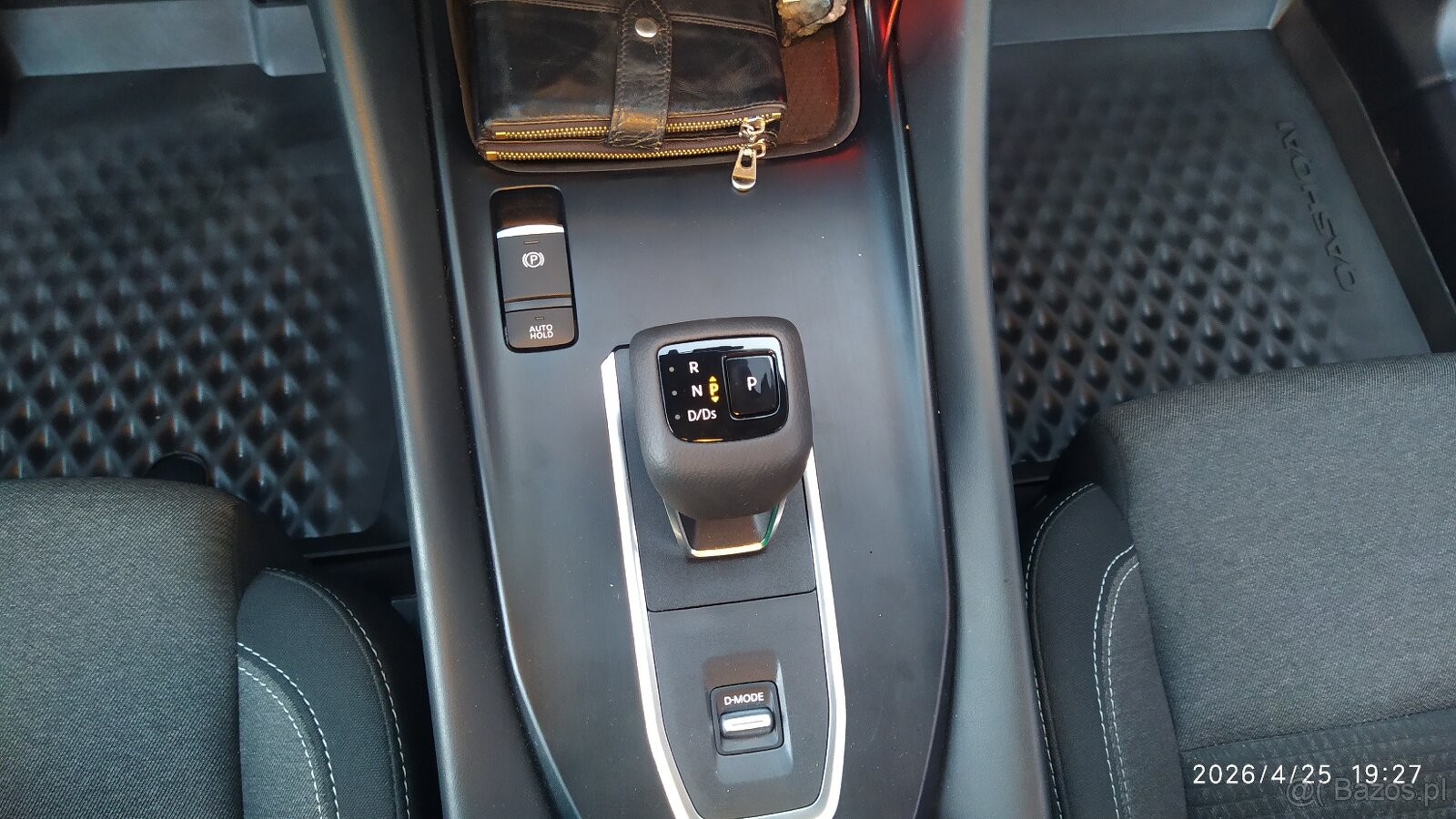 NISSAN Qashqai 158 PS, 1,3 hybrid turbo, 22-tis.km, automat - 17