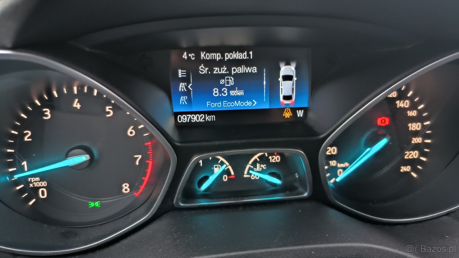 Ford Kuga 1,5 benzyna 150KM - 17