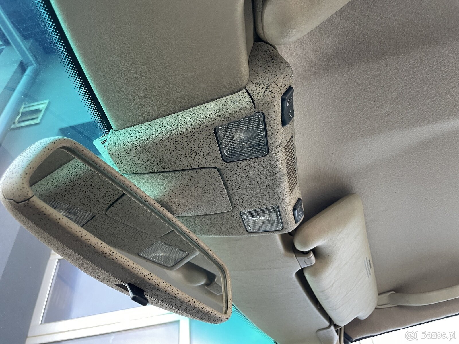 Mercedes-Benz 500SL R129 1991 złoty - 17