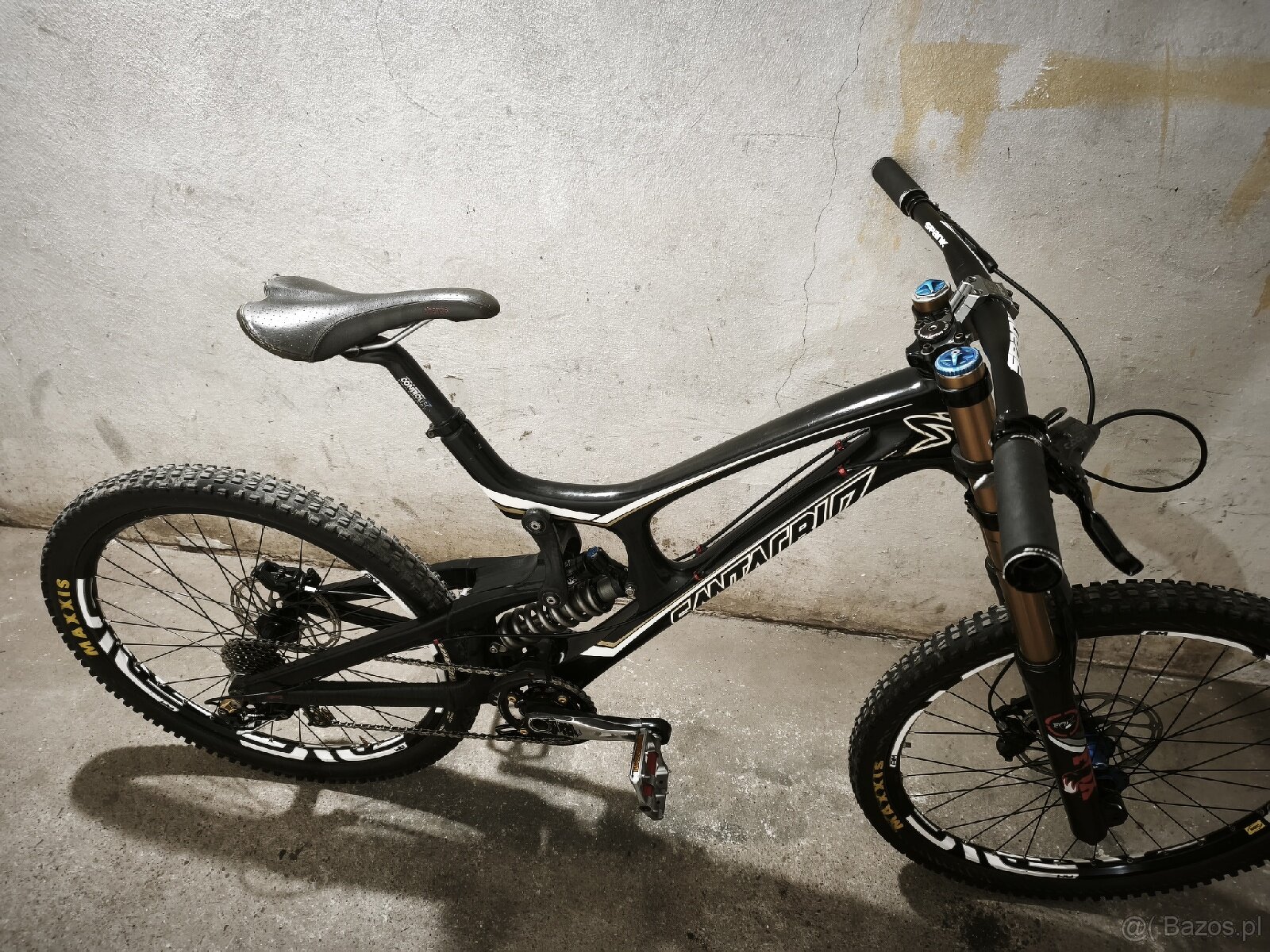 Santa Cruz v10.4 Carbon - 17