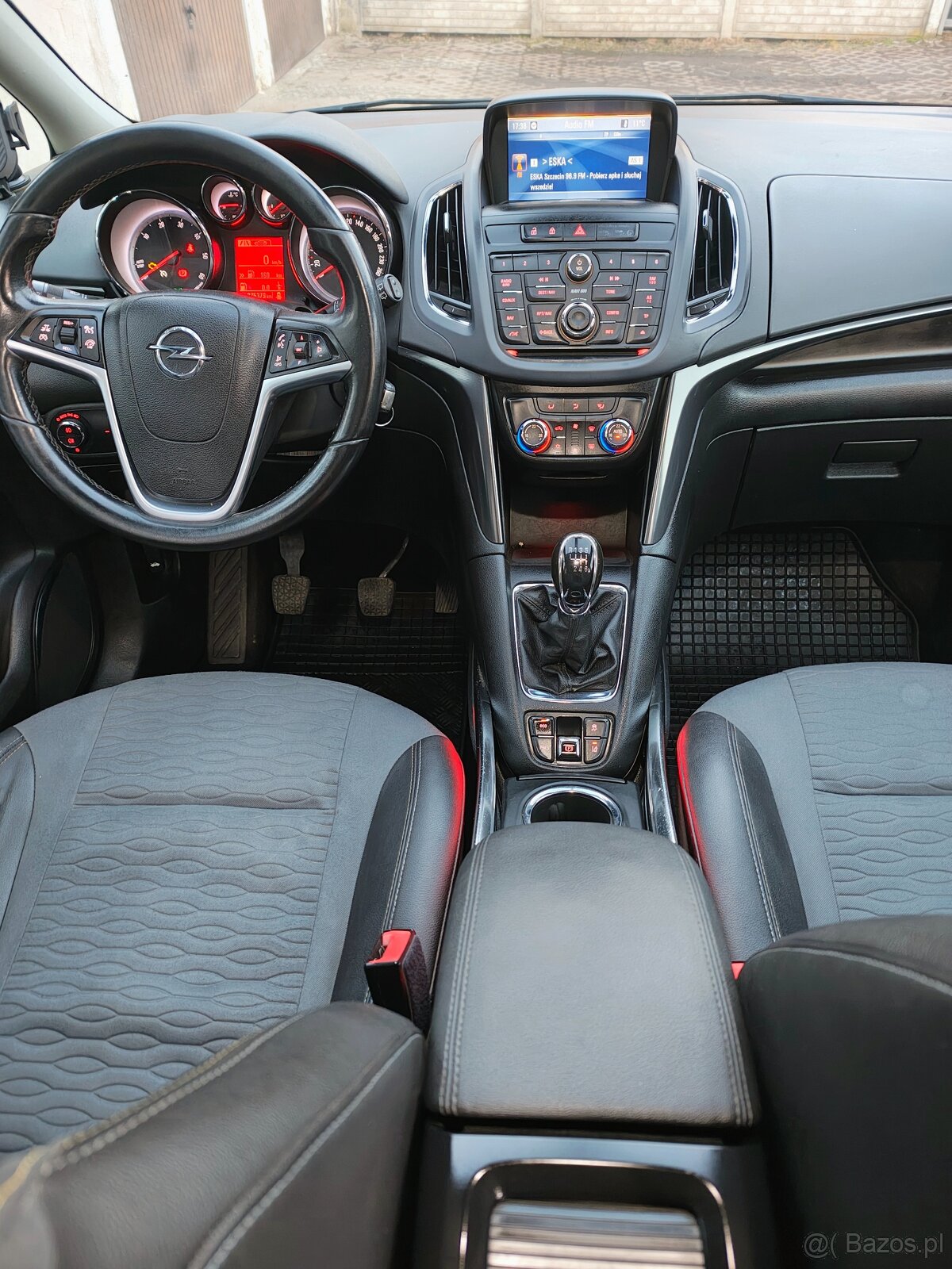 Zafira C 2.0 cdti 165km 7os - 17