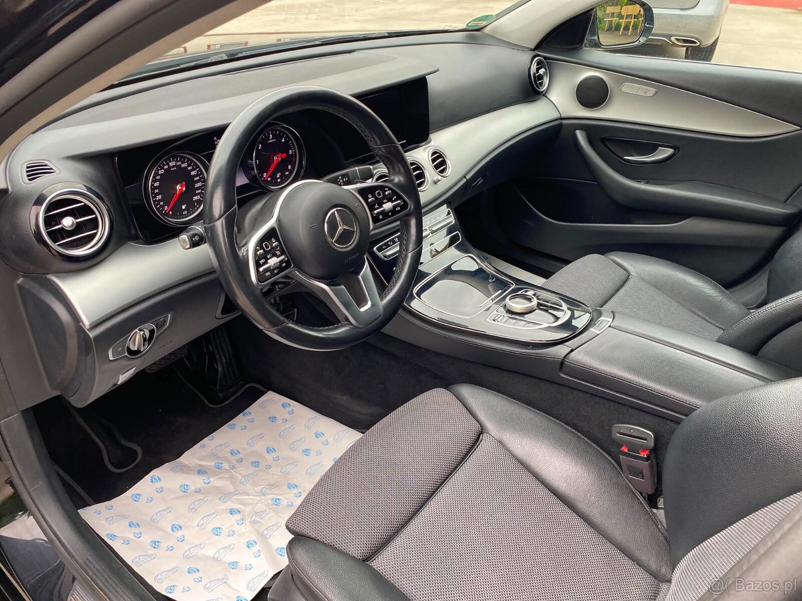 Mercedes-Benz E-Klasa W213 2.0 Diesel 194 KM - 17