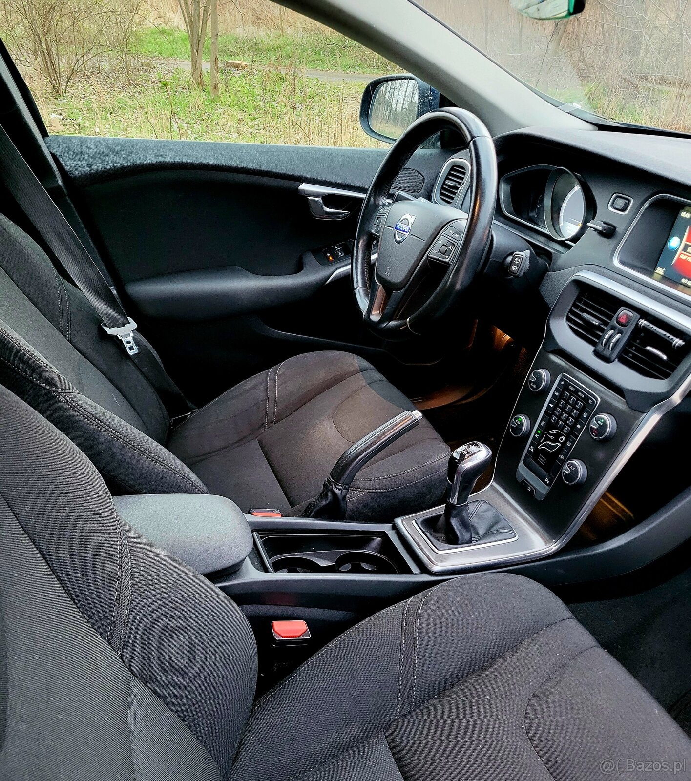 Volvo V40 2.0 Diesel 190 KM 2014rok - 17