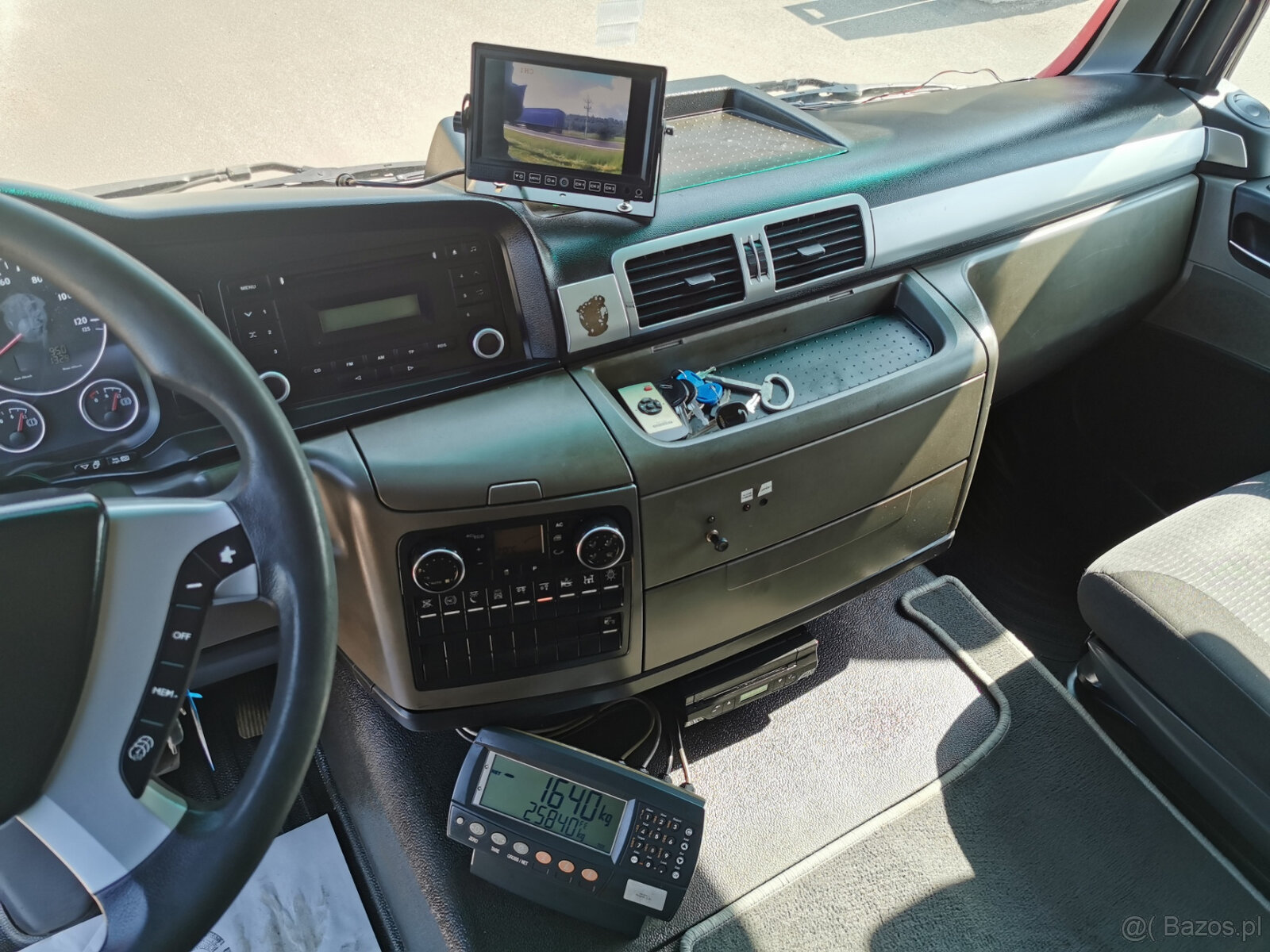 Sprzedam samochód ciężarowy MAN TGS 26.440 6X2-2 BL E5 na zł - 17