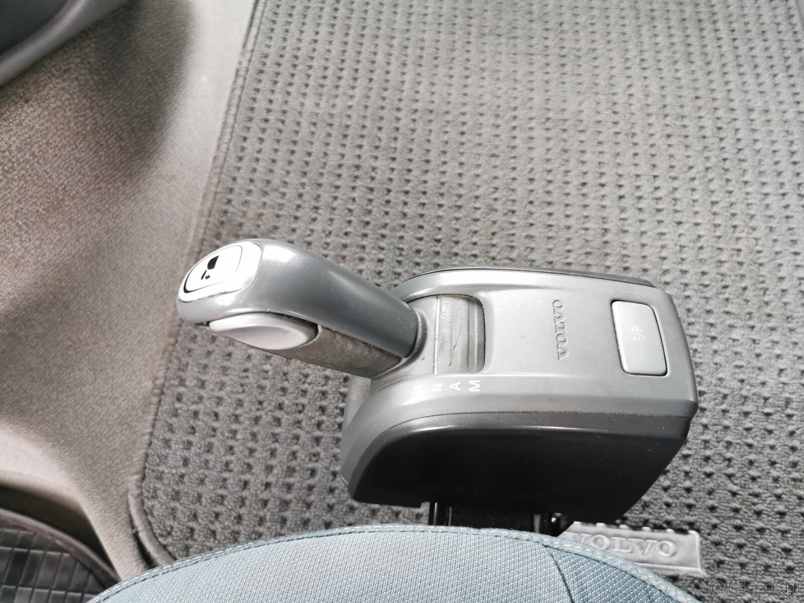 Sprzedaję ciągnik siodłowy VOLVO FH13 420 42T EEV. - 17