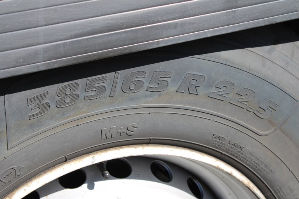 KRONE SD, ZVEDACÍ NÁPRAVA - 17