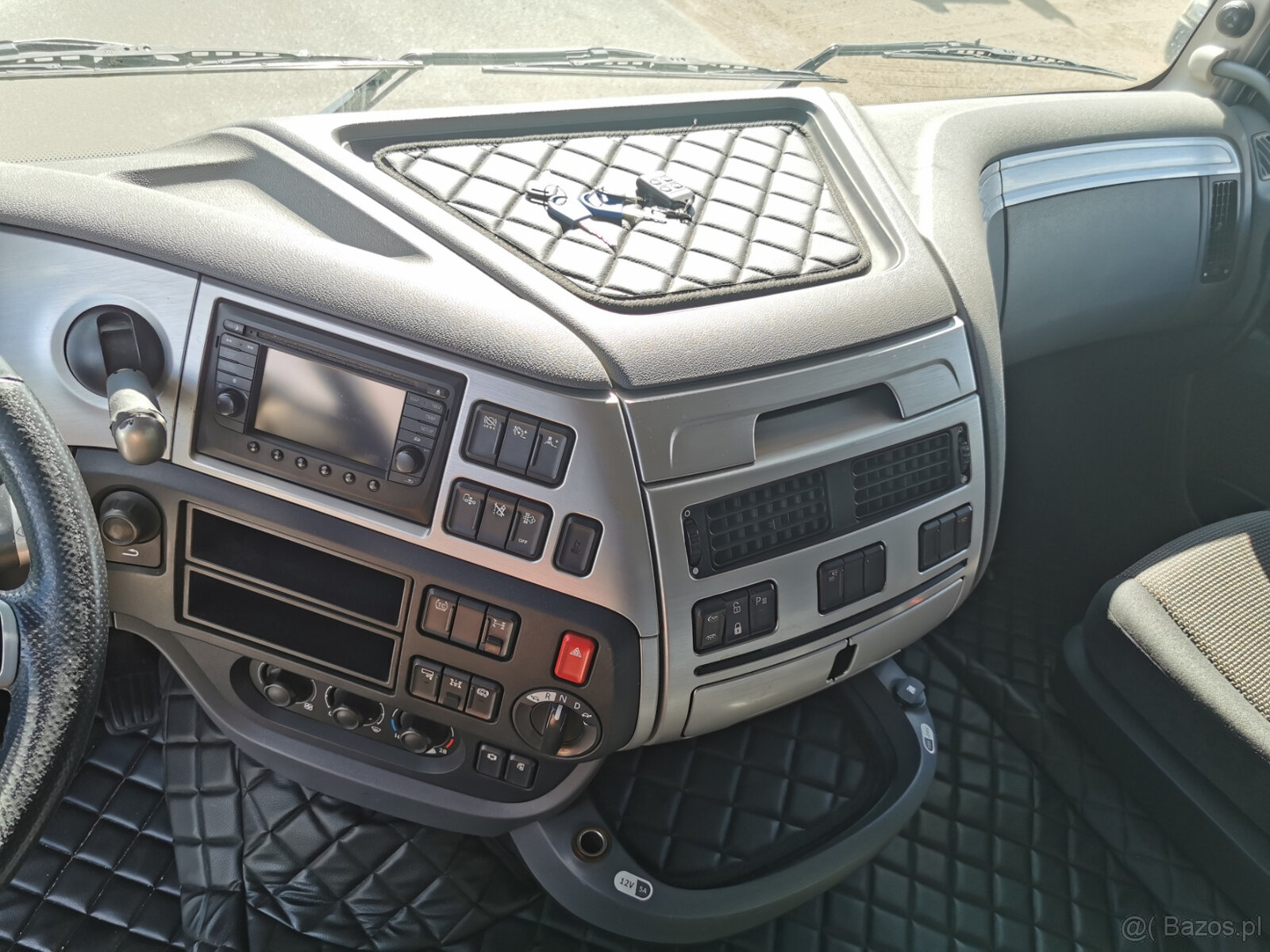 Sprzedaję ciągnik siodłowy DAF XF 510 FT E6 z retarderem - 17