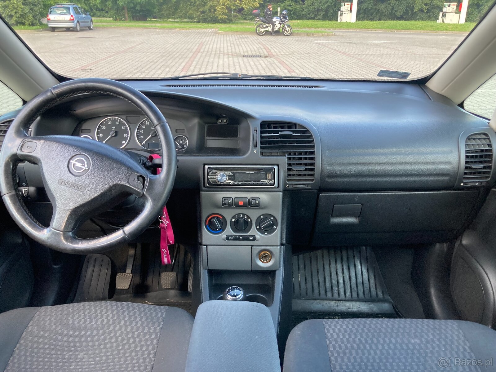 Zafira 7-Osobowa 1.8-Benzyna - 17