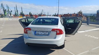 Volvo S60 D3 2.0 D Silver - 17