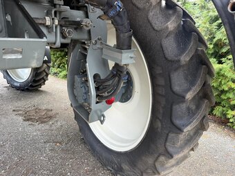 Opryskiwacz Samojezdny Hardi Evo 4100 ramiona 36 m z rękawem - 17