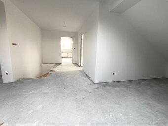 Nowoczesny Dom w Mokrzyskach, Gm. Brzesko - 17