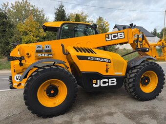 Ładowarka Teleskopowa JCB 542-70 AgriSuper rok 2020 sprowadz - 17