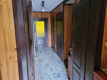 Dom parterowy z użyt. poddaszem o pow. 187m2, działka 552m2, - 17