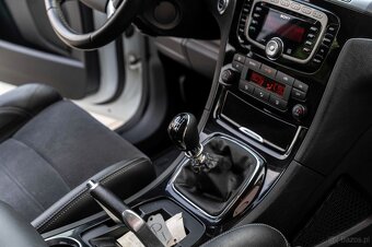 FORD S-MAX - 17