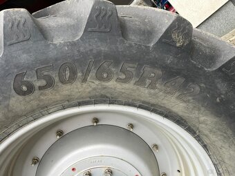 Massey Ferguson Model: 8250-4 - 17