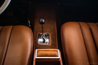 Mercedes Benz W113 280SL Pagoda - 17