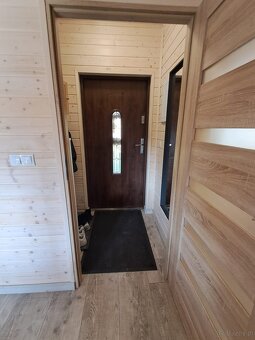 Dom piętrowy o powierzchni 84m2, działka 796m2, Józefina-gm. - 17