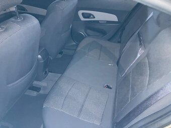 Cruze 2.0 T-Diesel 150-KM - 17