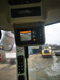 Ładowarka kołowa JCB 427 TYLKO 4950 MTH - 17