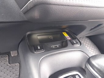 Toyota Corolla Cena Brutto - 17