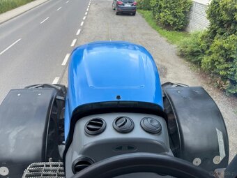 Ciągnik Rolniczy New Holland T8020 rok pro 2008 stan b.dobry - 17