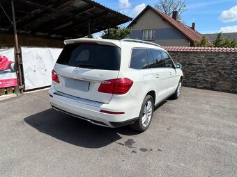 Mercedes-Benz GL 350 BlueTEC 4MATIC - 17