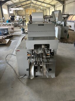 Automat BECK do pakowania w folię + tunel + paleta folii - 17