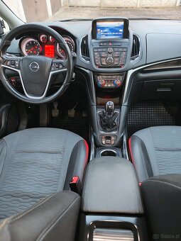 Zafira C 2.0 cdti 165km 7os - 17