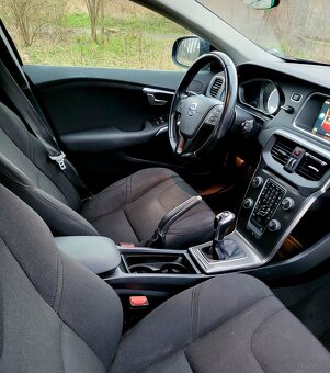Volvo V40 2.0 Diesel 190 KM 2014rok - 17