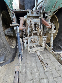 URSUS C385 - 17