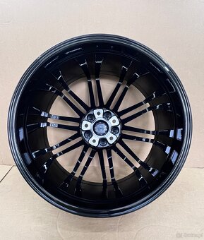 Felgi OEM Porsche Cayenne 22 cale Turbo IV 9YA 9Y0601025BR - 17