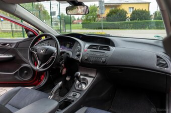 HONDA CIVIC - 17