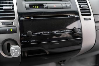 Toyota PRIUS - 17
