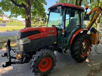 Ciągnik rolniczy - komunalny -sadowniczy  Kubota L5740 rok p - 17