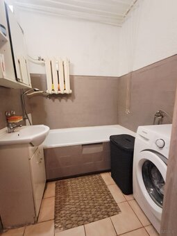 Mieszkanie o powierzchni 63m2, balkon, IV piętro, Kalisz - 17