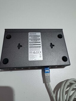 Syndyk sprzeda używane urządzenia sieciowe: routery, switche - 17