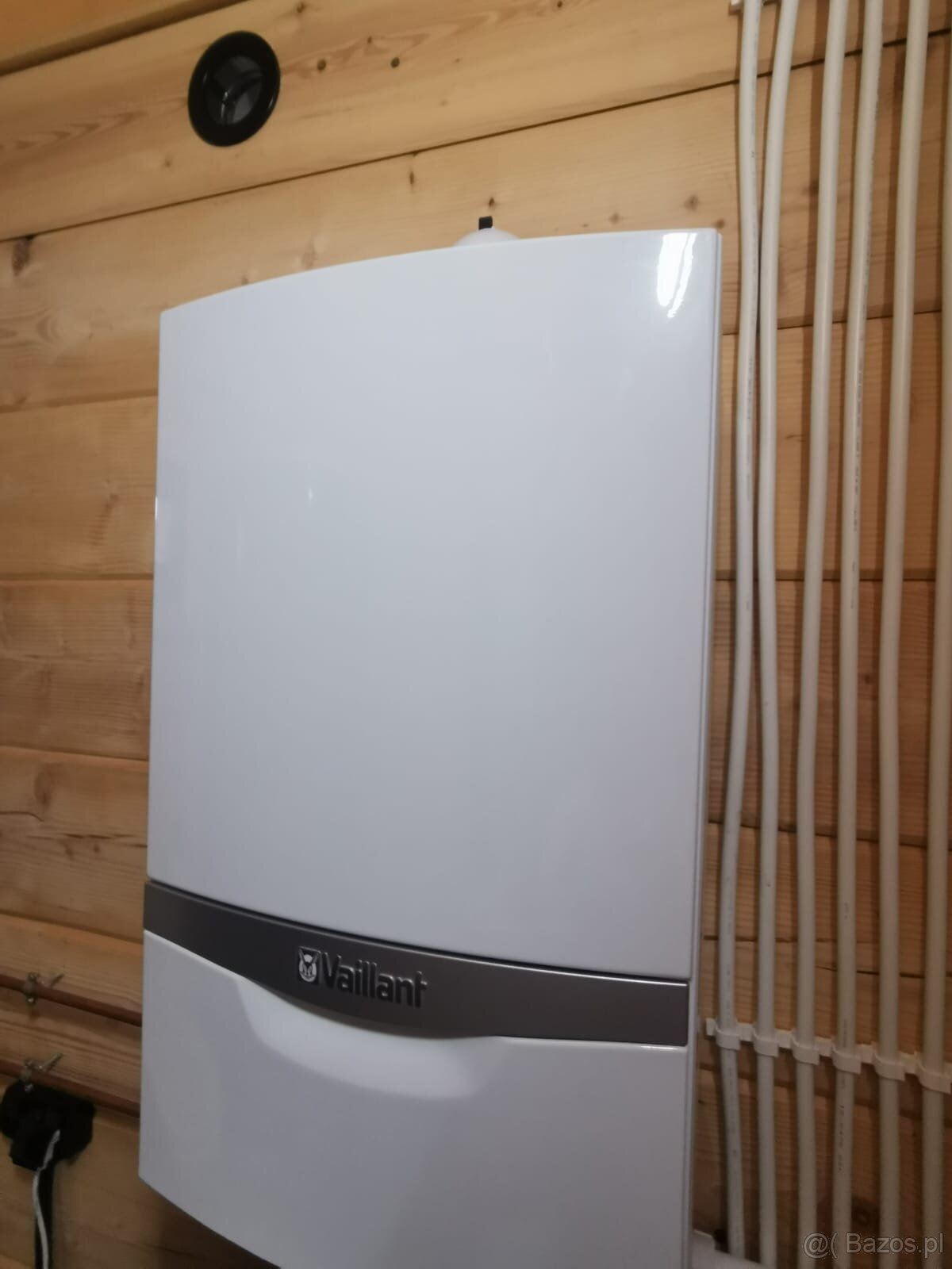 Do sprzedania drewniany domek położony na zielonym Roztoczu. - 18