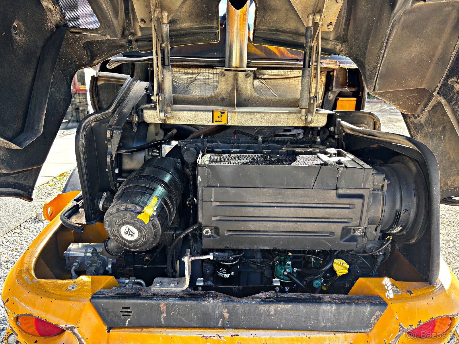 JCB 406 B ŁADOWARKA KOŁOWA 2013R | | 407 409 VOLVO L30 - 18