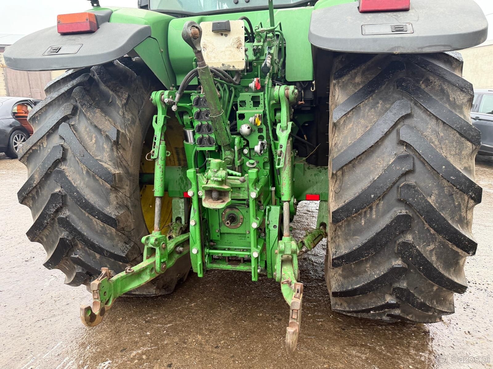 Ciągnik rolniczy John Deere 7720 PowerQuad przedni Tuz WOM S - 18