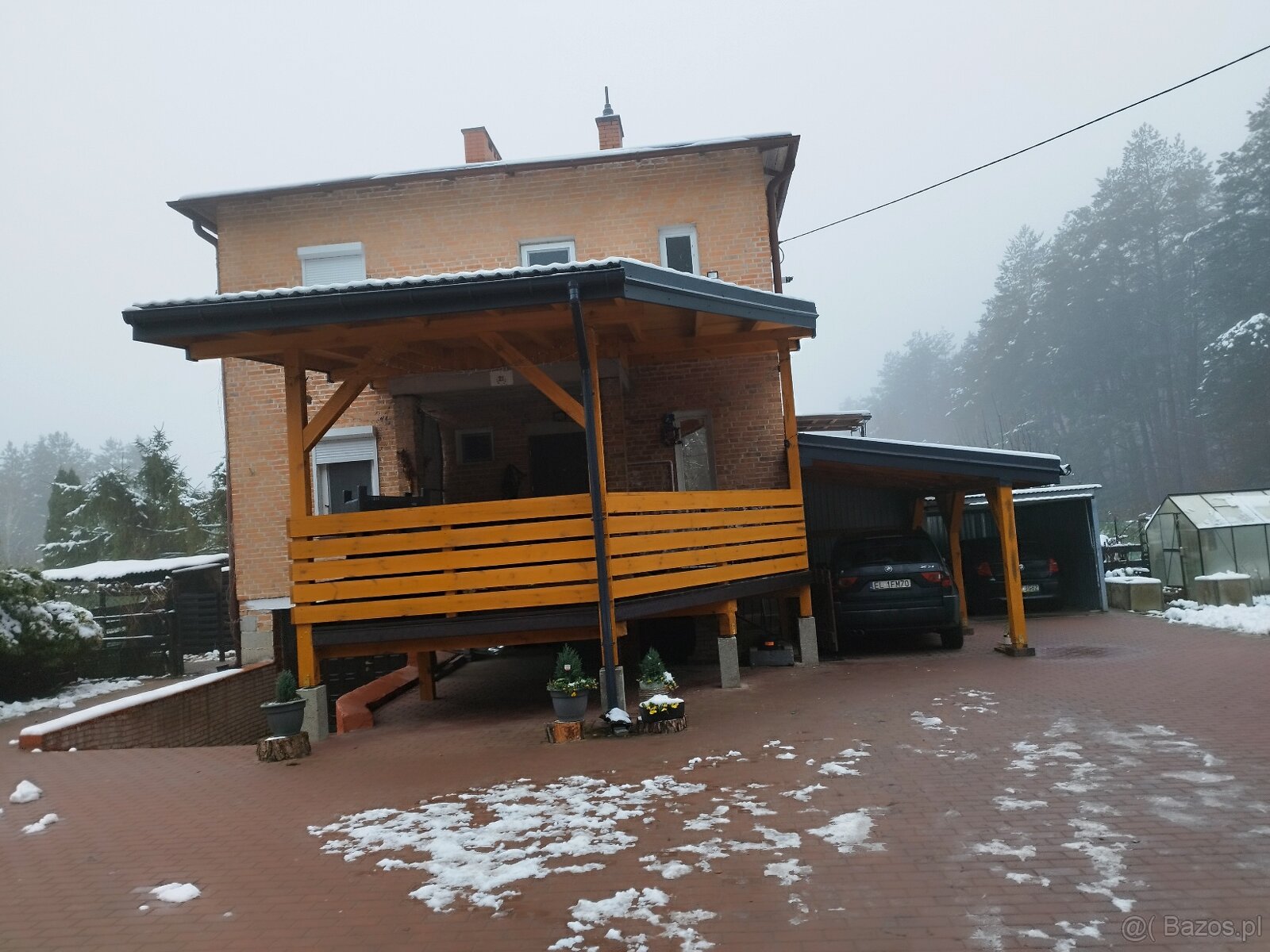 Sprzedam połowę domu cały dół - 18