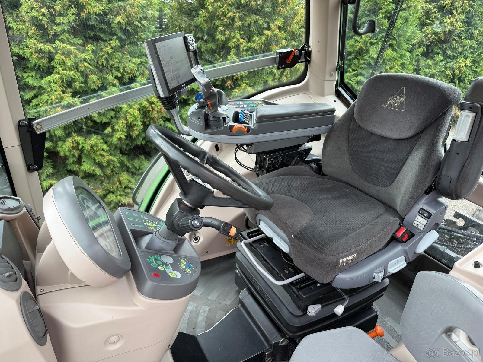 Ciągnik Rolniczy Fendt 933 ProfiPlus rok pro 2015 sprowadzon - 18