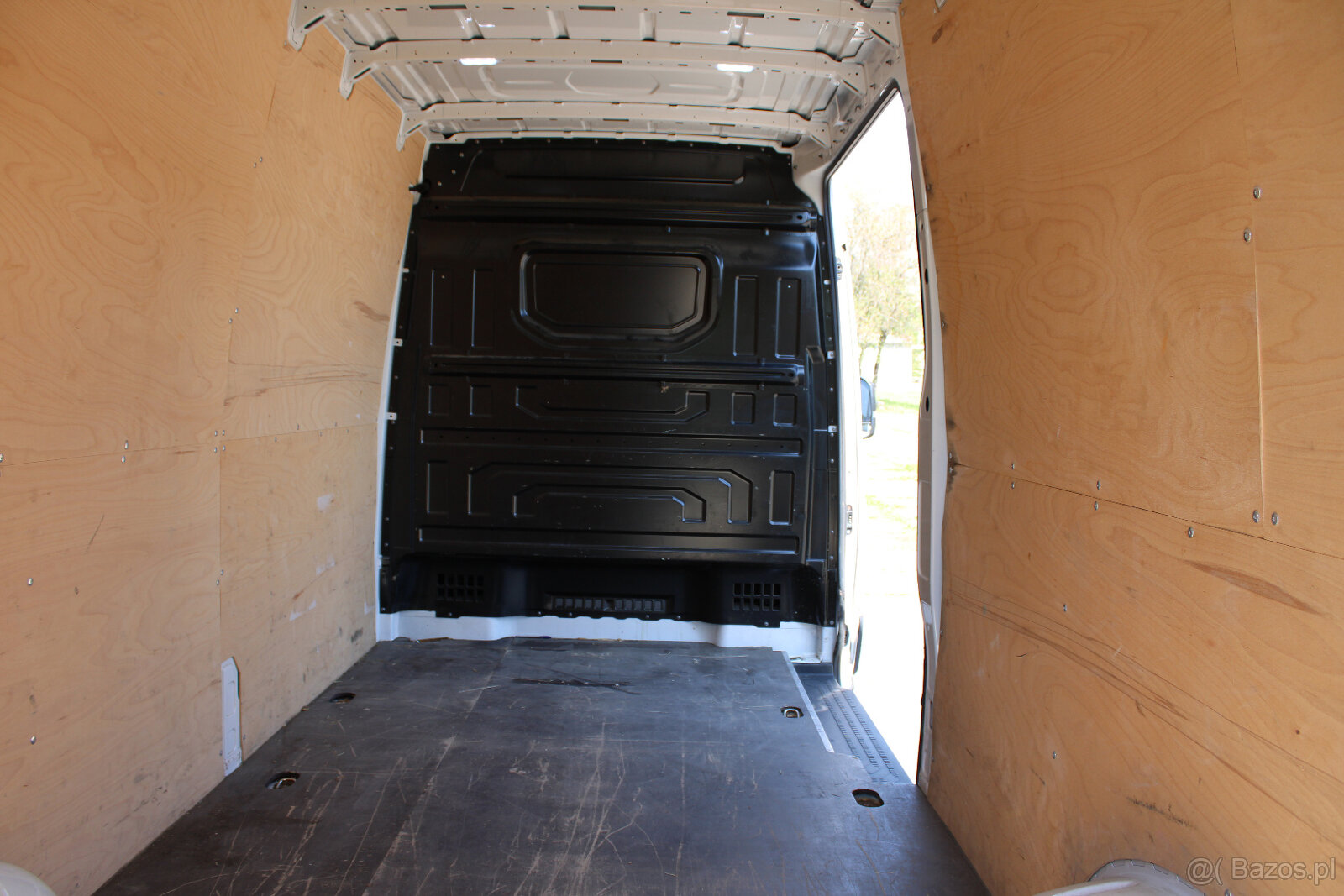 MAN TGE 2,0TDI L4H2, FOTEL KIEROWCY ZAWIESZONY - 18