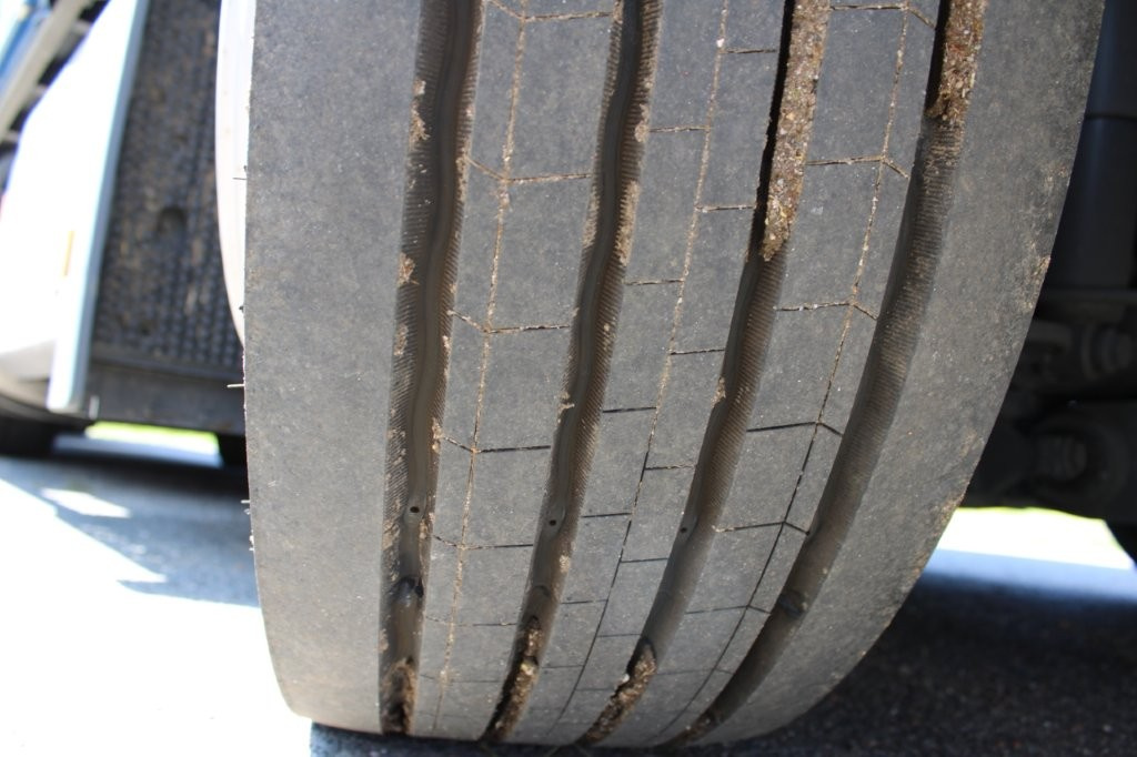 Mercedes-Benz Actros 2542 + PANAV (8,21 x 2,48 x 3) - 18