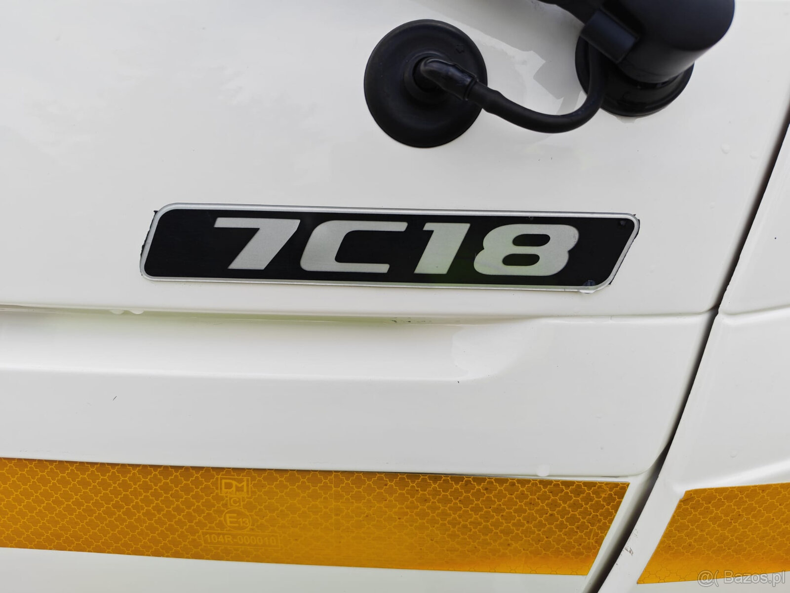 REZEWACJA Mitsubishi Fuso Canter hakowiec 4x2 Kontener - 18