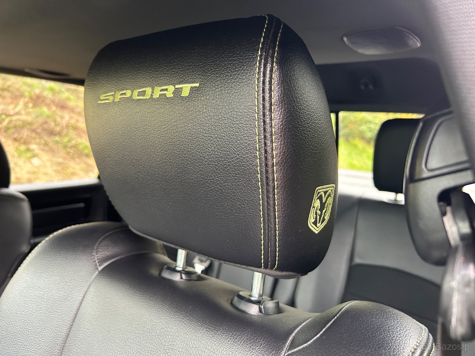 DODGE RAM SPORT 4x4, 5.7L, 401KM, 2017r. - 18