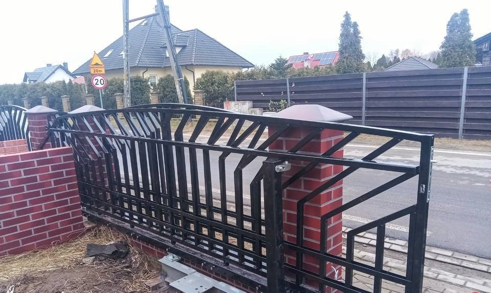 Bramy Ogrodzenia i Balkony - 18