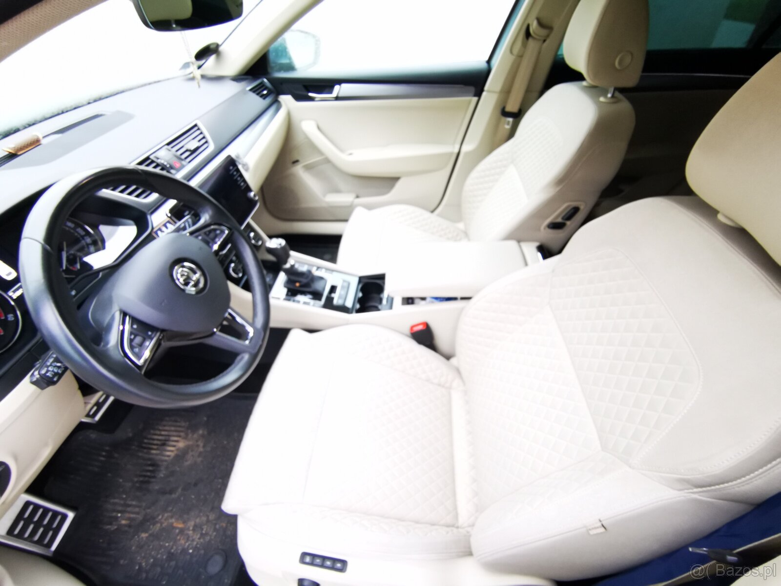Skoda Superb 2018r TDI automat 4x4 - 18