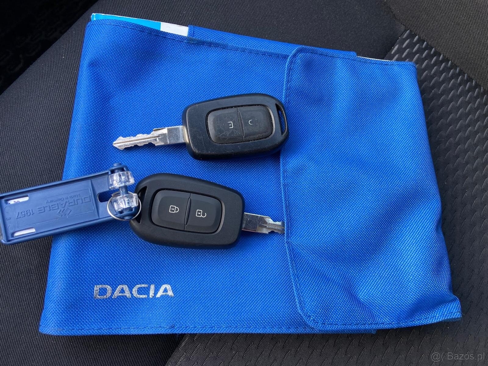 Dacia Duster 1.2i 4x4 - 18