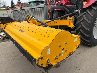 Mulcer Kosiarka Muthing w pełni sprawny cena 21000 zl .Lokal - 18