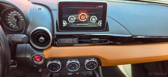 Fiat 124 Spider 1.4 Turbo MultiAir - 18